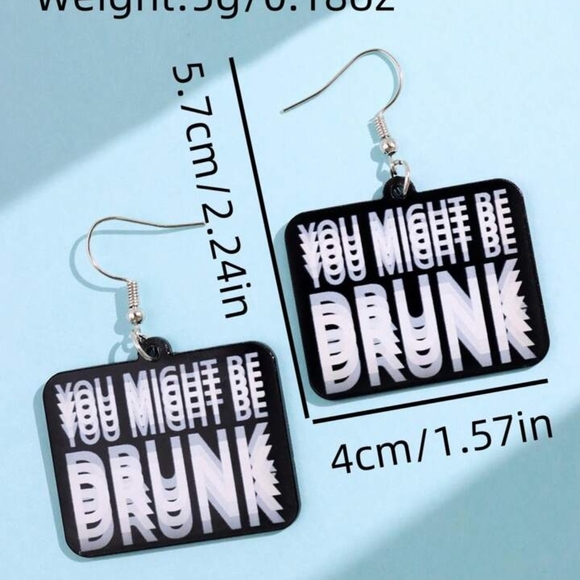 NEW‼️Statement Earrings - Picture 4 of 4